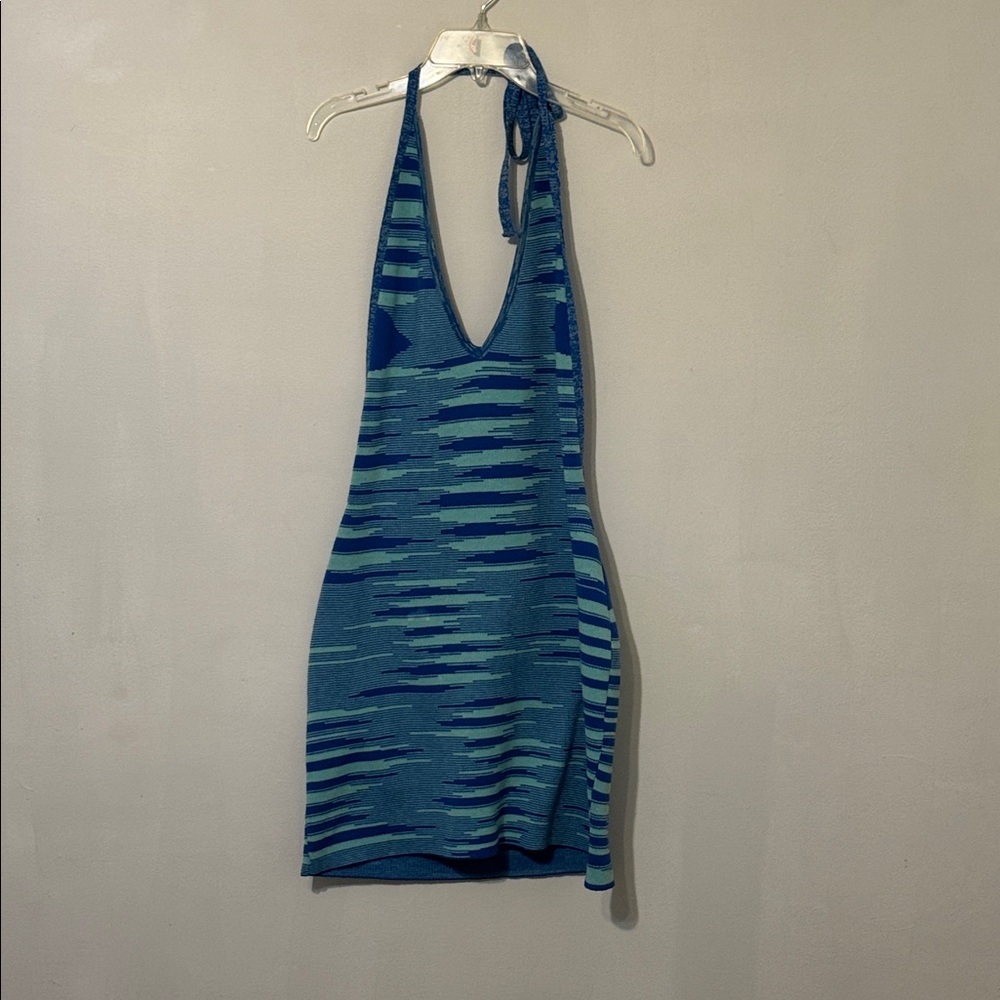 Beginning Boutique Elaina Halter Knit Mini - Picture 7 of 7